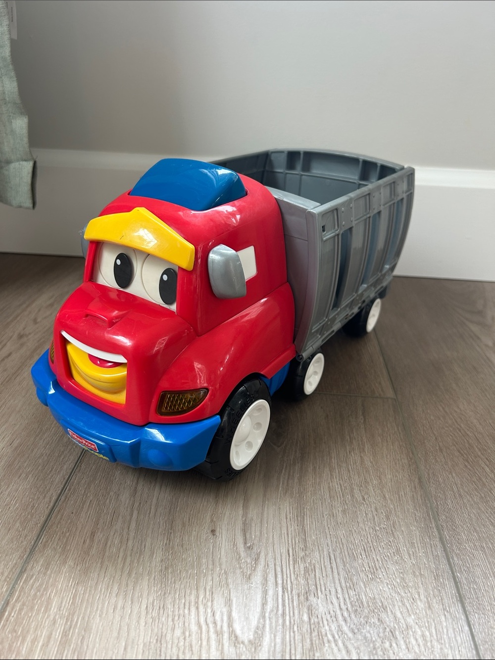 Fisher-Price Little People Wheelies Zig The Big Rig